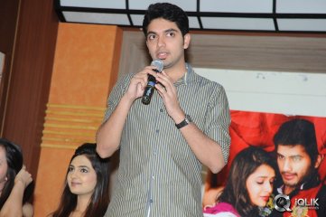 Dil Deewana Movie Press Meet